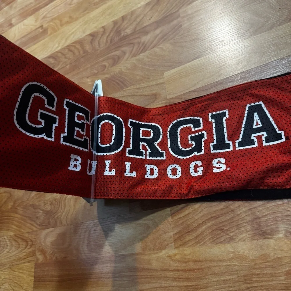 Georgia Bulldogs Jersey Scarf With Zip Pocket Fleece On Other Side New With Tags